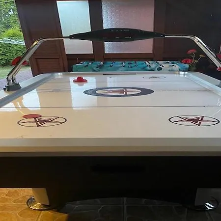 Large With Summer Pool And Sauna Σπίτι διακοπών Zitzmin